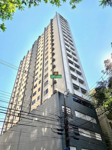 Apartamento para locação em Maringá, CENTRO, com 3 quartos, com 115 m², CARAVELAS